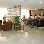 Hotel Mir Octavio