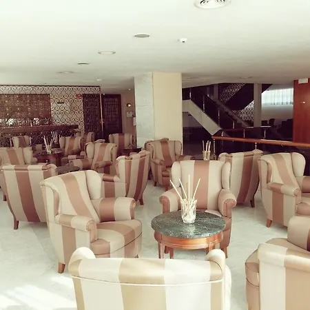 Hotel Mir Octavio