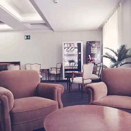 Mir Octavio Hotel