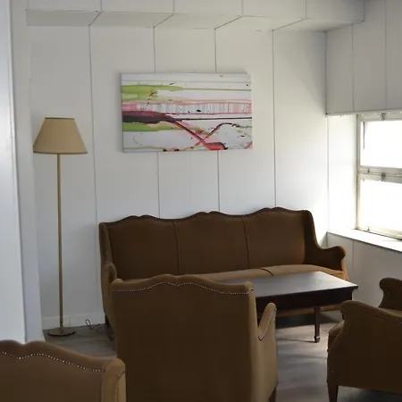 Mir Octavio Hotel 4*