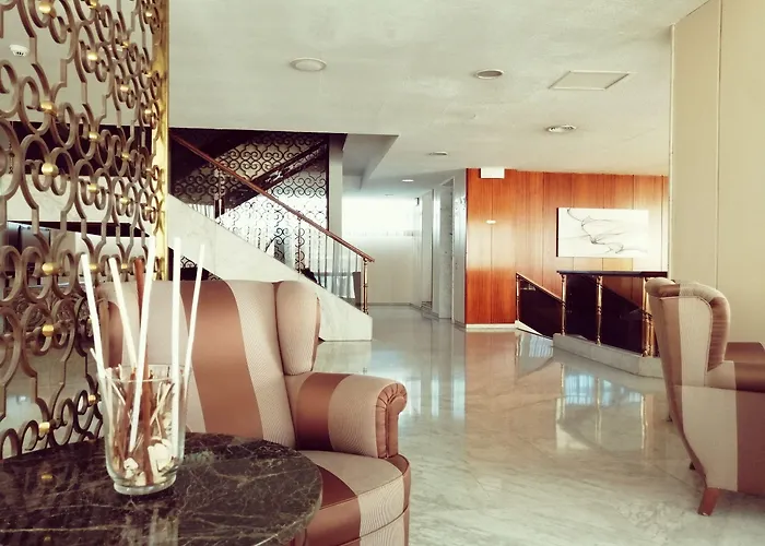 Mir Octavio Hotel Algeciras