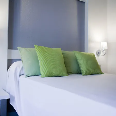 Hotell Mir Octavio 4*